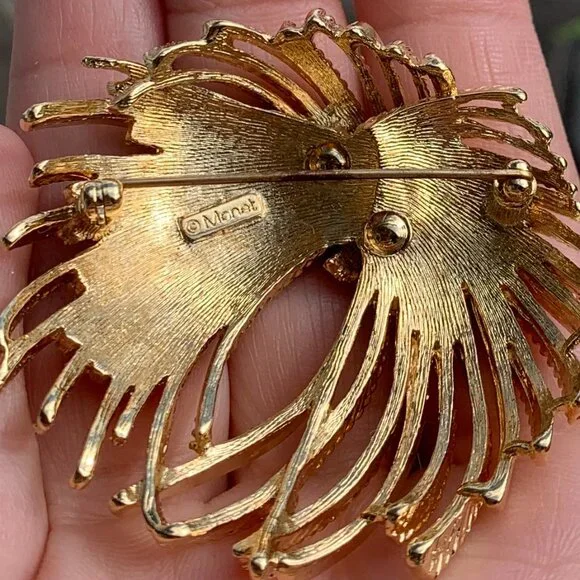 Vtg Monet Cascading Knotted Rope Brooch - Picture 6 of 9